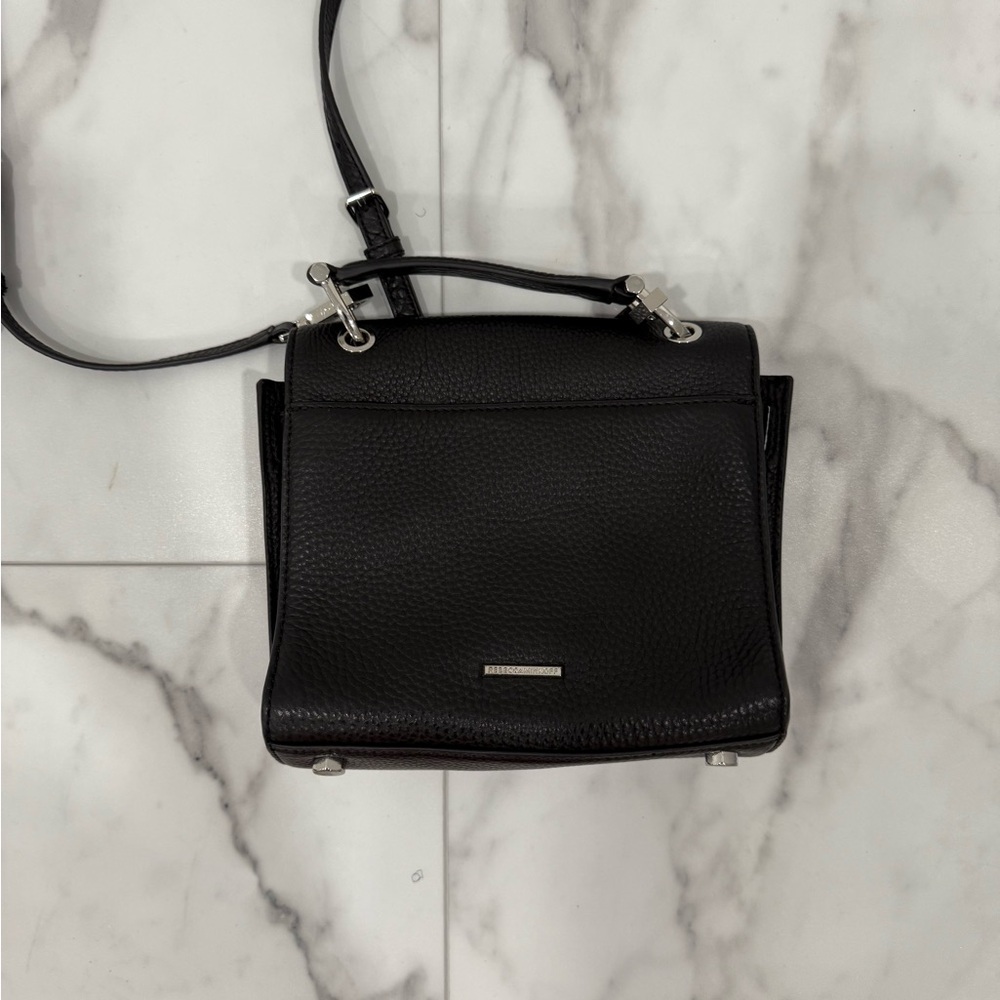 Elegant Black Leather Shoulder Bag